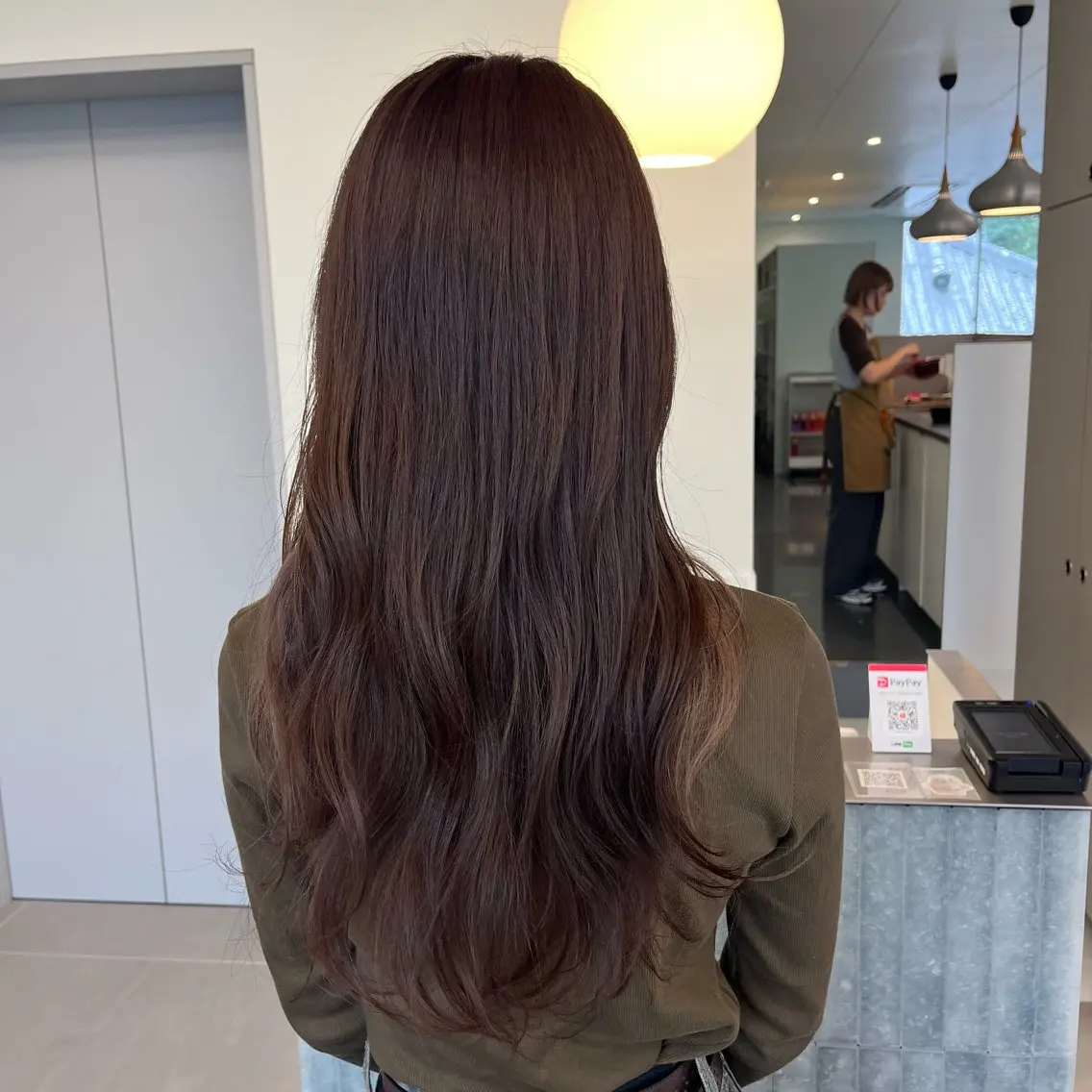 ロング カラー ベージュカラー ブリーチ 透明感カラー ダブルカラー インナーカラー ヘアカラー トリートメント 髪質改善カラー/ボブ 🌻Mutsumiのヘアスタイル