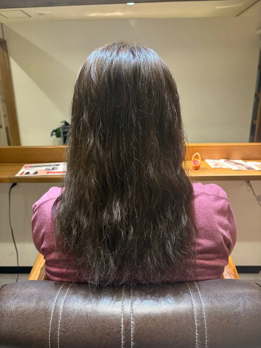 パーマ ヘアカラー トリートメント Tie リナのヘアスタイル
