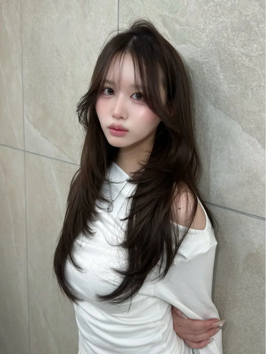 ロング 🍑韓国風レイヤー 🍑莉子のヘアスタイル