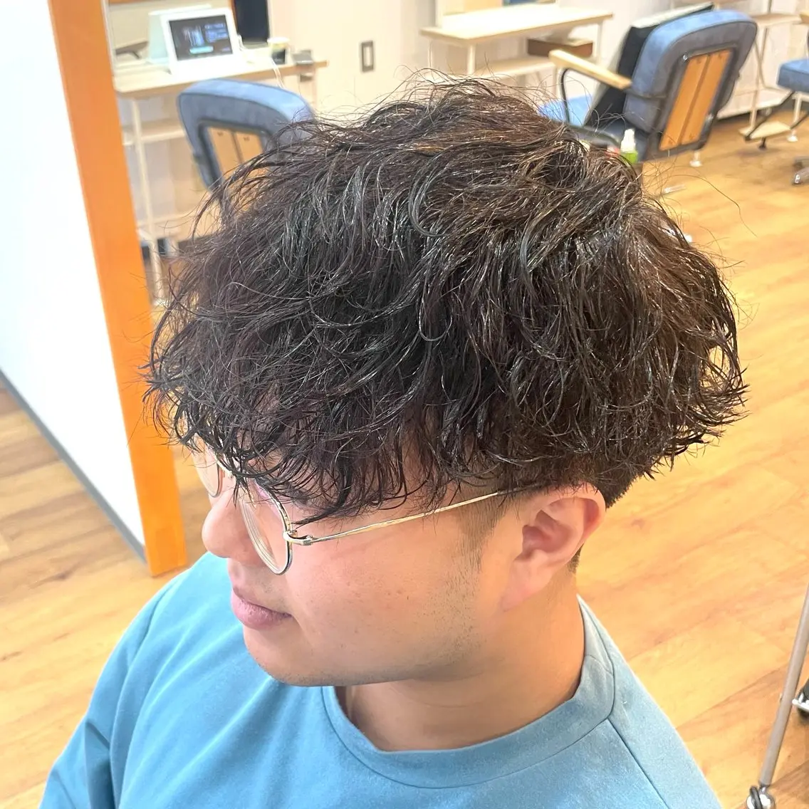 メンズ メンズパーマ 波巻きパーマ カット パーマ トリートメント メンズ 特化・川田のヘアスタイル