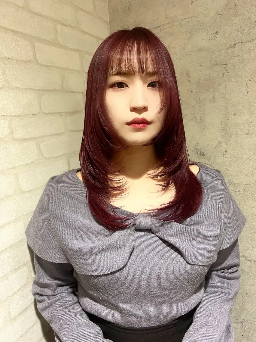 ミディアム カラー レッドカラー レイヤーカット カット ヘアカラー トリートメント パーソナルカラー 診断🍀マリンのヘアスタイル