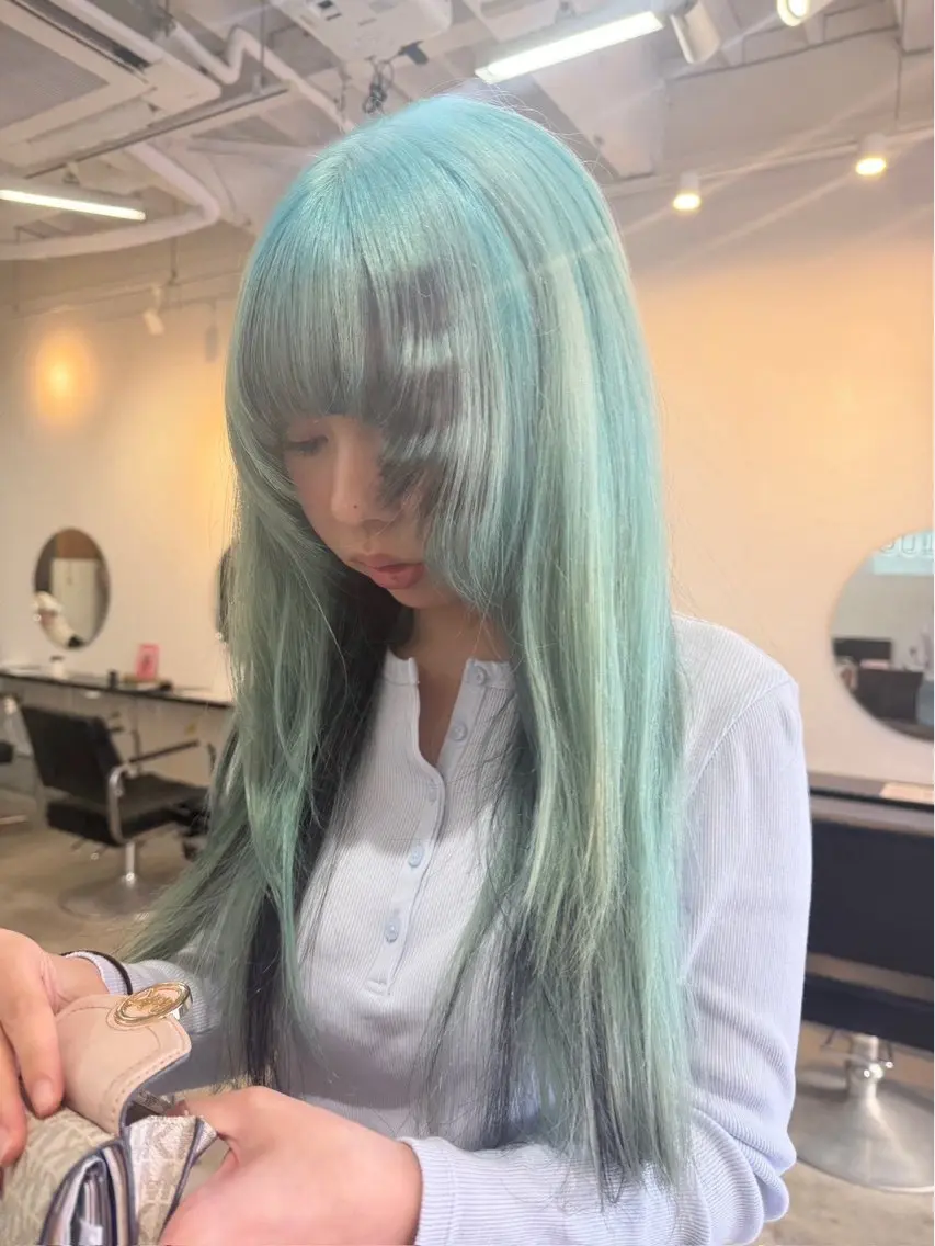 ロング LUCK rizunaのヘアスタイル