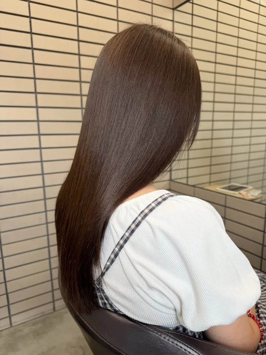 ロング カラー ブラウンカラー カット ヘアカラー トリートメント 【ネウィ天王寺 】seiyaのヘアスタイル