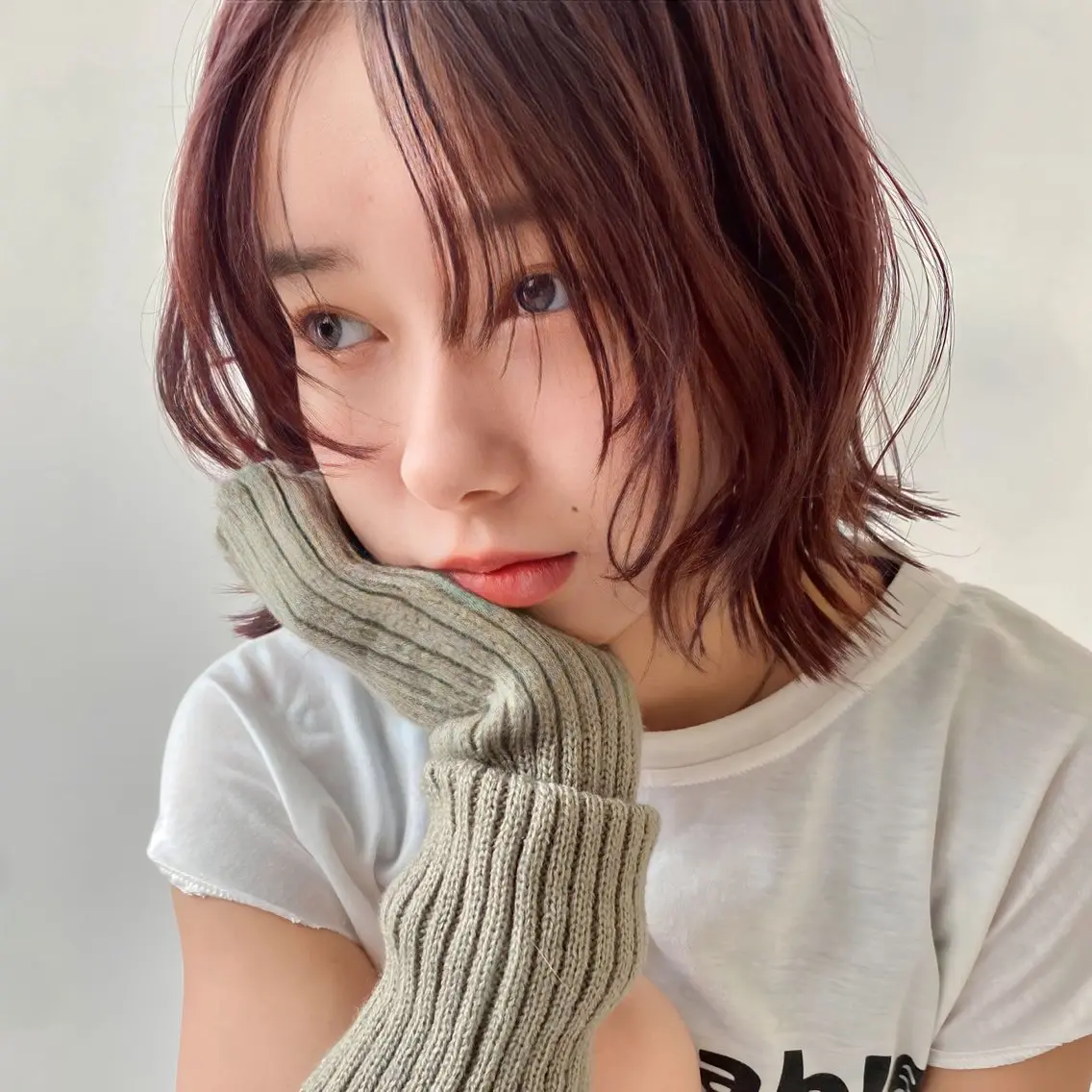 ミディアム かえ🩶韓国ボブ🎀 透明感カラー🥣のヘアスタイル