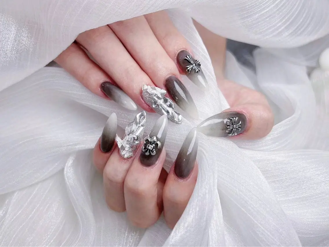 ネイル アートネイル フラワーネイル フットネイル ジェルネイル グラデーション babarla Nailのネイルデザイン