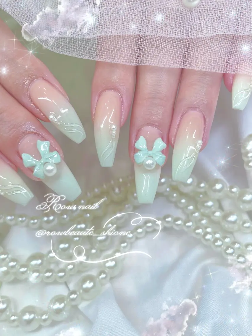 ネイル ROWnail Shioneのネイルデザイン