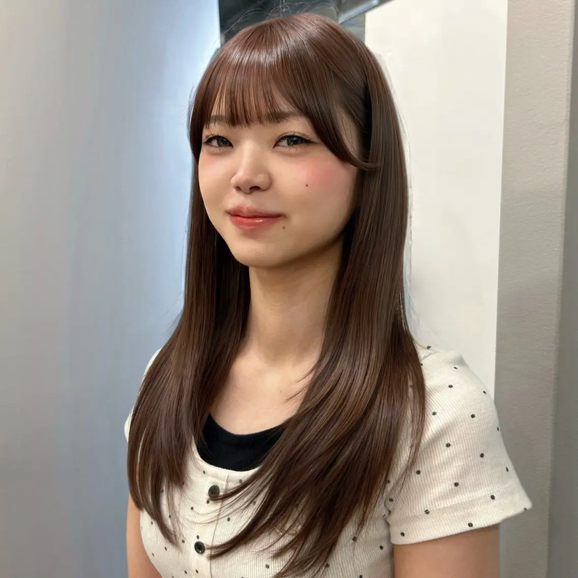ロング カラー ブラウンカラー チョコレートブラウン レイヤーカット ロング カノエ大濠店 / AMIのヘアスタイル