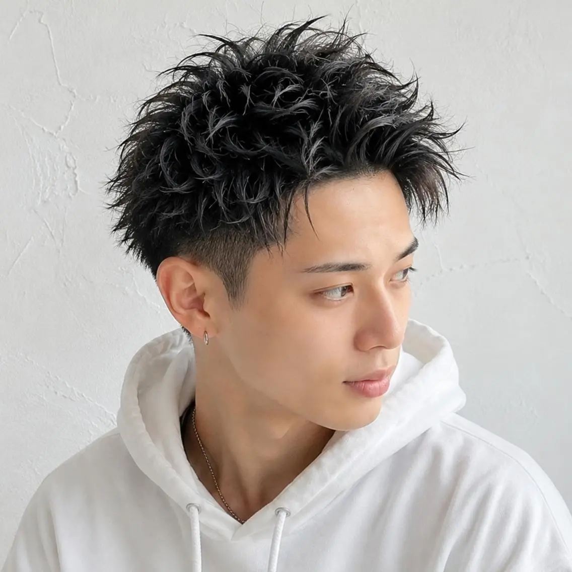 メンズ ショート メンズパーマ スパイキーショート ショートヘア カット SOURCE梅田💎 ヘアケア/艶カラーのヘアスタイル
