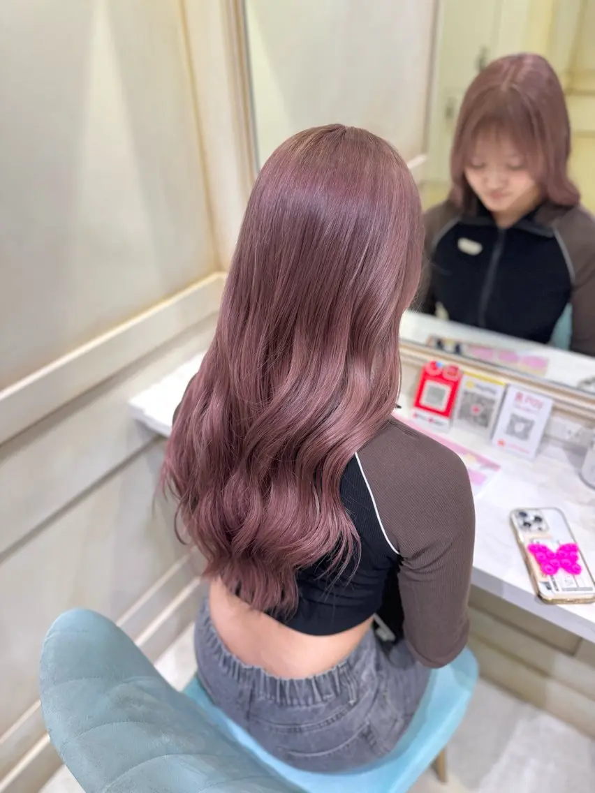 ✨ミニモ限定✨ブリーチリタッチ + ケアカラー + 3stepトリートメントの写真