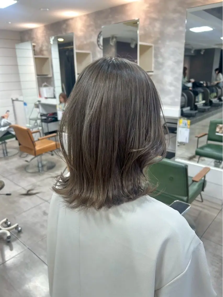ミディアム カラー ヘアカラー 本尾 空大のヘアスタイル