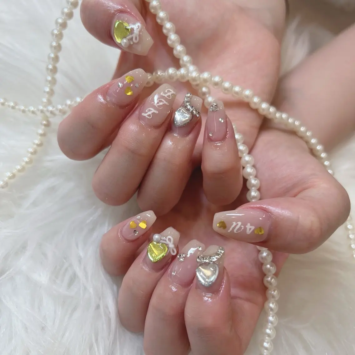 ネイル ハンドネイル Merci Yukaのネイルデザイン