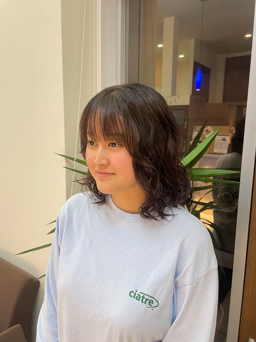 セミロング カット／ブリーチ🐏 モデル募集中 ナナホのヘアスタイル