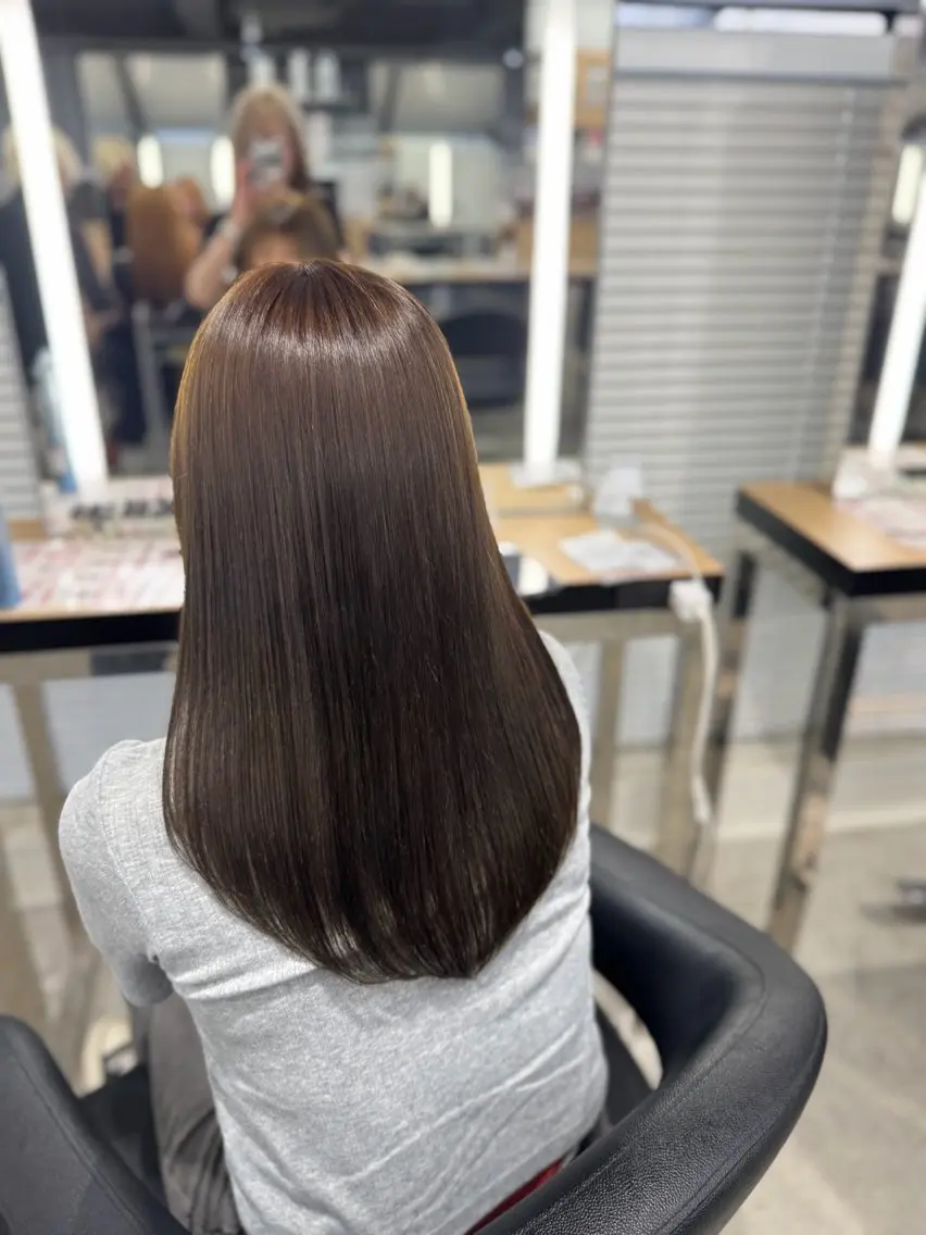 カラー 透明感カラー🫧 EMAのヘアスタイル