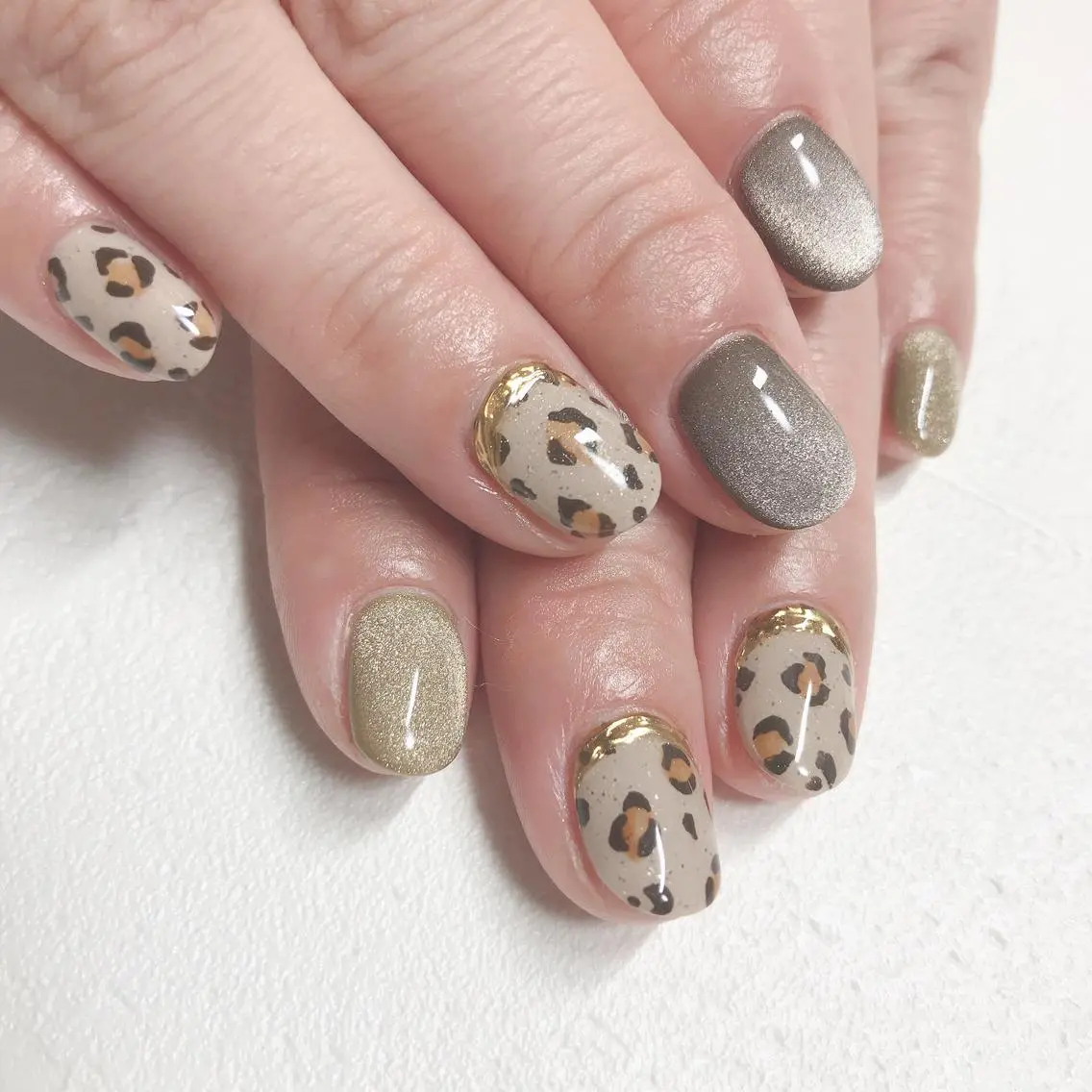 ネイル アニマル柄 マグネットネイル ハンドネイル Room nailのネイルデザイン