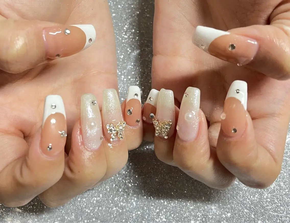 ネイル ハンドネイル VIERU 🌈🎀💖のネイルデザイン