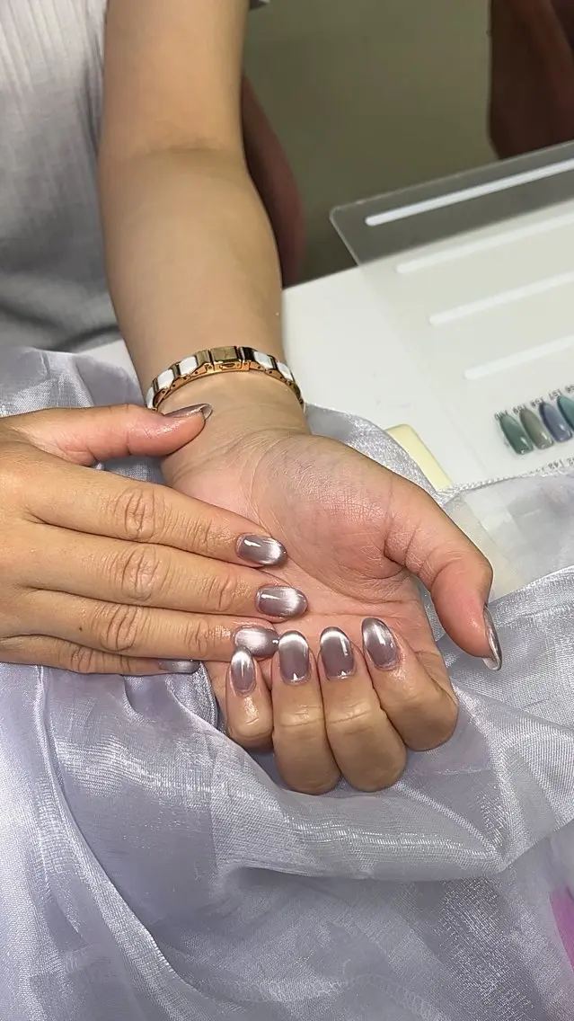 ネイル ハンドネイル ongles chicのネイルデザイン