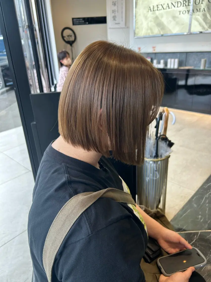 ミディアム カラー ボブ カット ヘアカラー トリートメント ishizuka toaのヘアスタイル