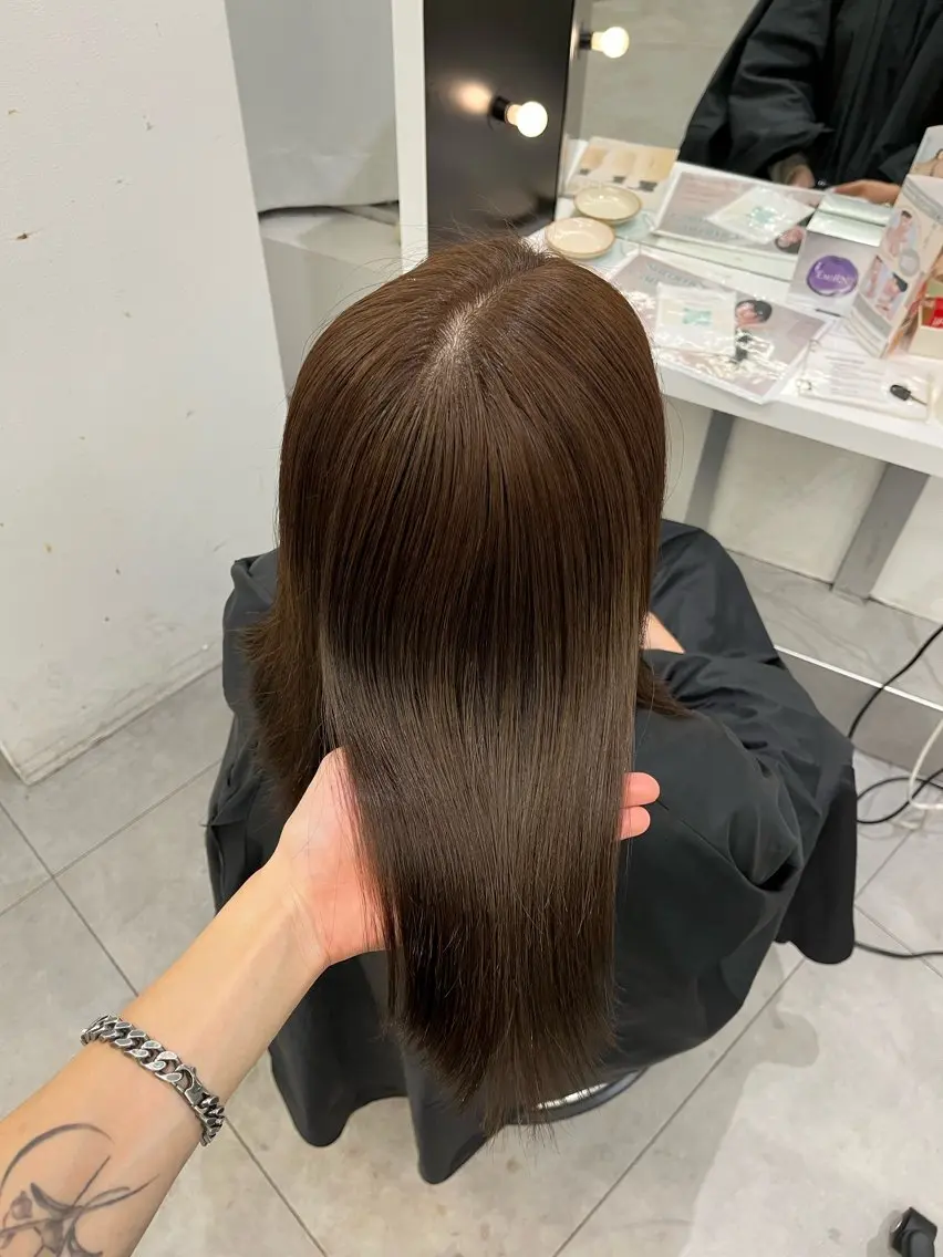 ロング はる/ 透明感カラー/梅田のヘアスタイル