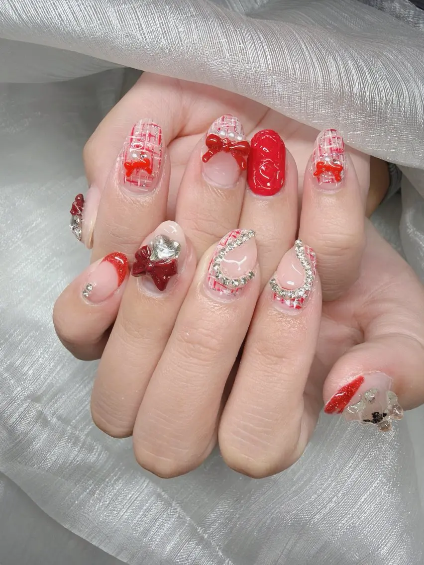 ネイル 長さ出し グラデーション 卒業式 キラキラネイル マグネットネイル ハンドネイル Lee Nailsのネイルデザイン