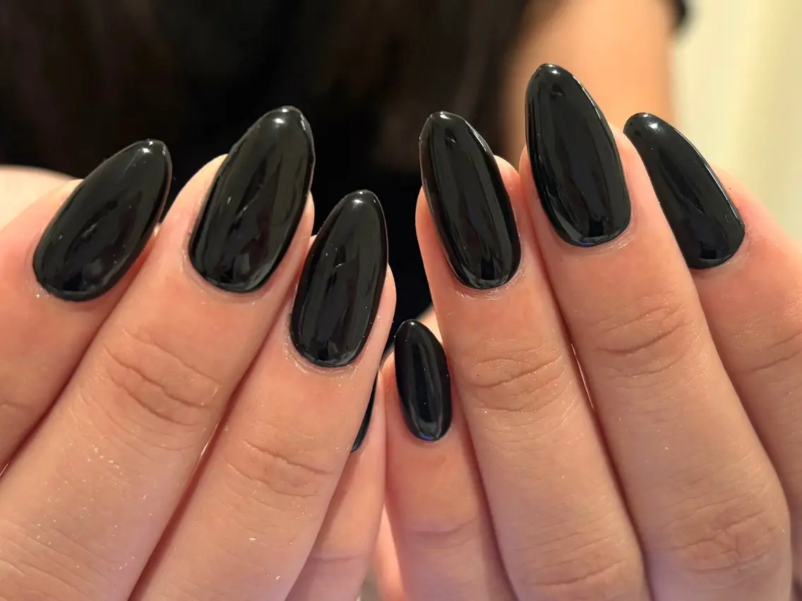 ネイル ワンカラーネイル シンプルネイル ハンドネイル nail 🐈⬛naokoのネイルデザイン
