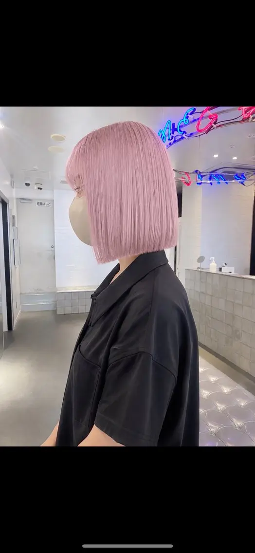 ミディアム カラー ヘアアレンジ ベージュカラー ラベンダーカラー ラベンダーピンク ピンクカラー ピンクベージュ ヘアカラー トリートメント 🎨ハイトーン/ 切りっぱなし みつきのヘアスタイル