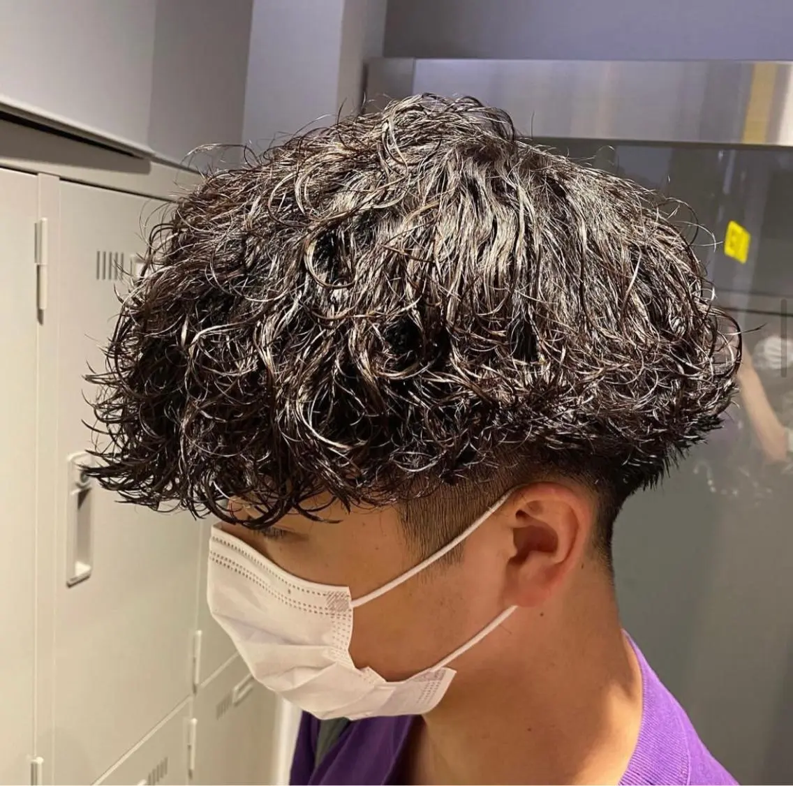 ミディアム パーマ メンズ 横浜駅メンズパーマ師 🌀岩﨑弘成🌀のヘアスタイル