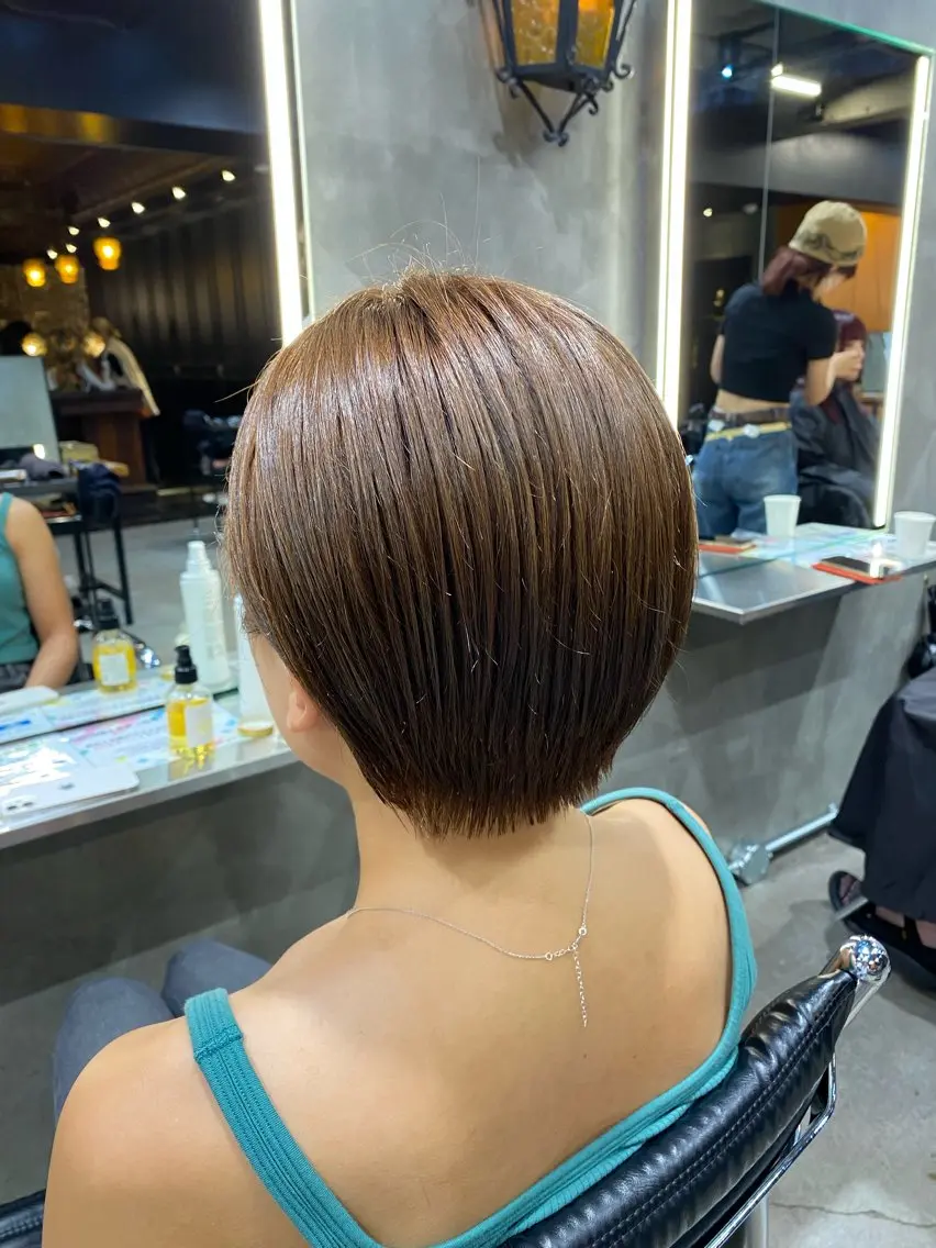 ショート カラー 透明感カラー🌿 グレージュ🐺陽介のヘアスタイル