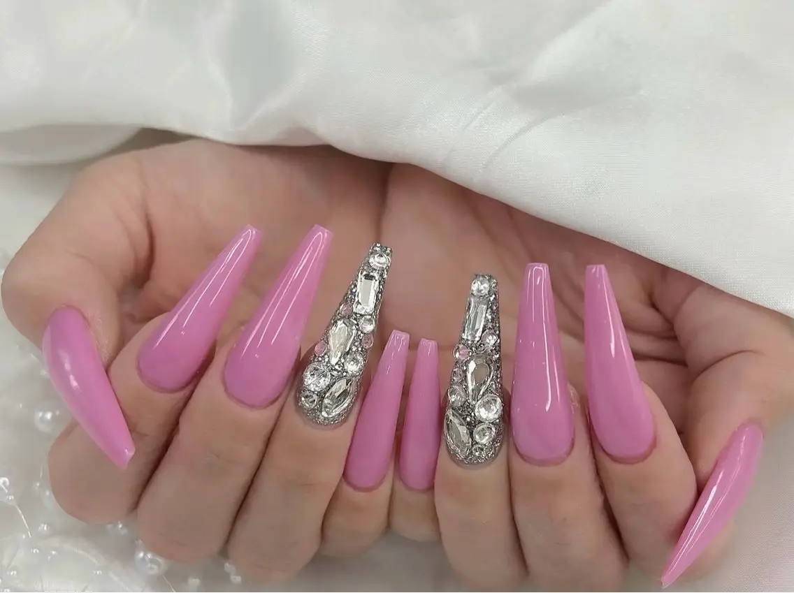 ネイル ハンドネイル Luna Nailsのネイルデザイン