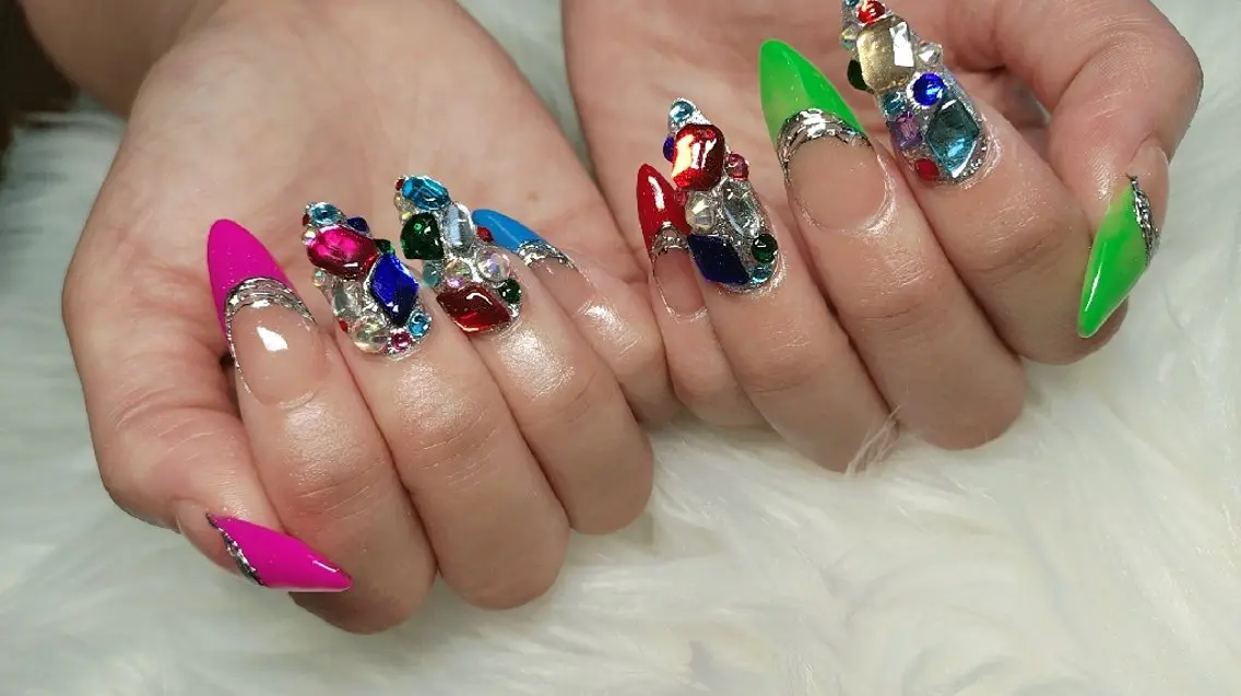 ネイル &A.nail .のネイルデザイン
