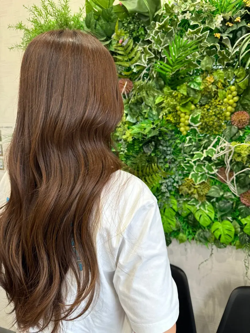 ロング カラー ブラウンカラー 透明感カラー N-PLANTS 泉大津【yuua】のヘアスタイル