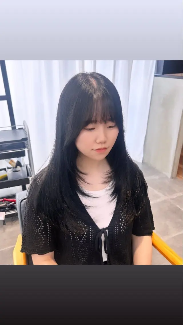 セミロング カラー 韓国×髪質改善カラー 💎hinaのヘアスタイル