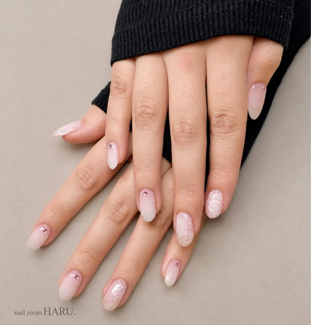 ネイル nailroom HARU.のネイルデザイン