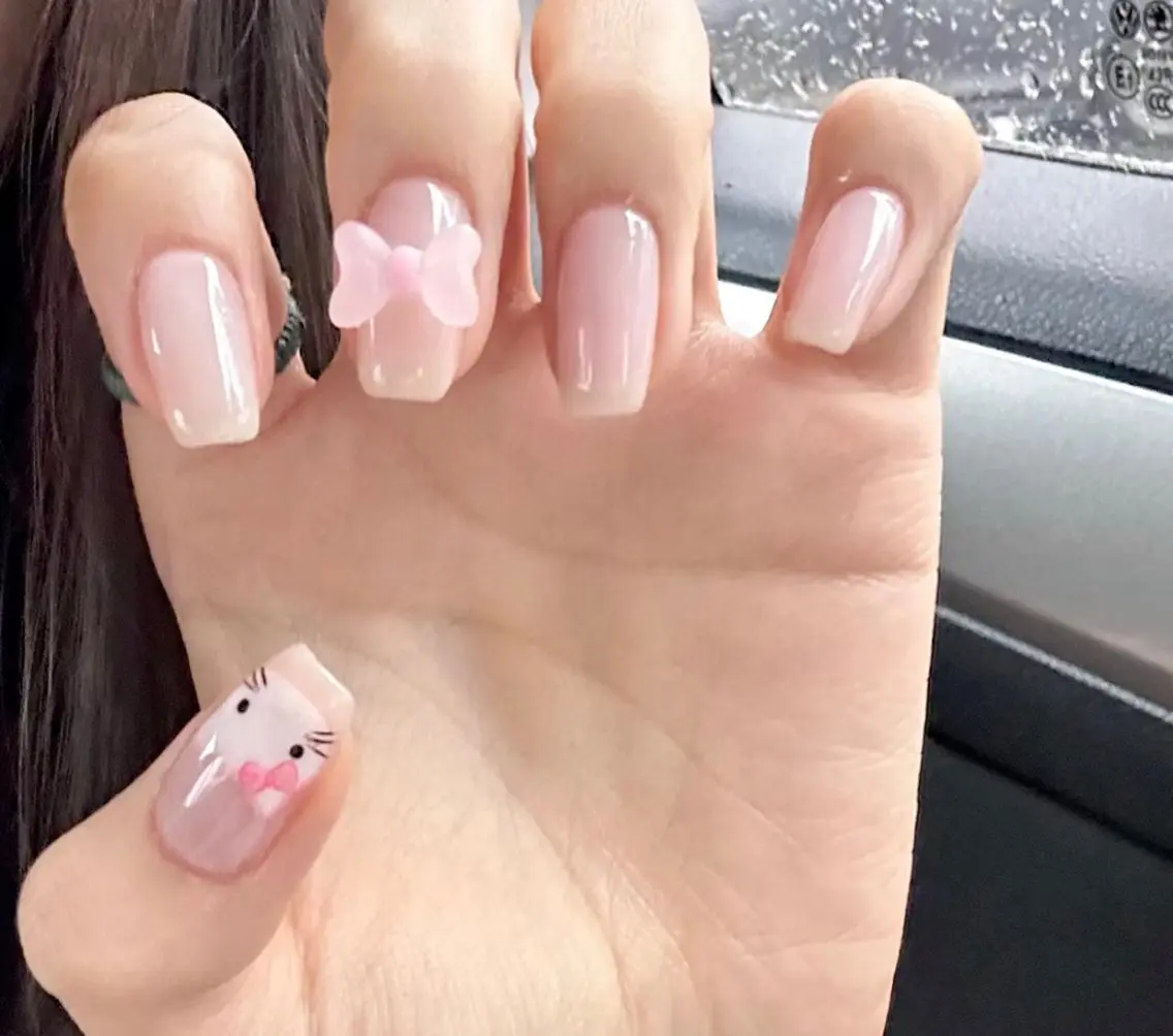 ネイル ハンドネイル ハンドケア 🍑 momo_nailのネイルデザイン