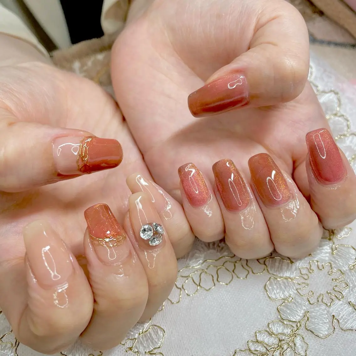 ネイル アートネイル オーロラネイル ジェルネイル 持ち込み ニュアンスネイル J terrace Nailのネイルデザイン
