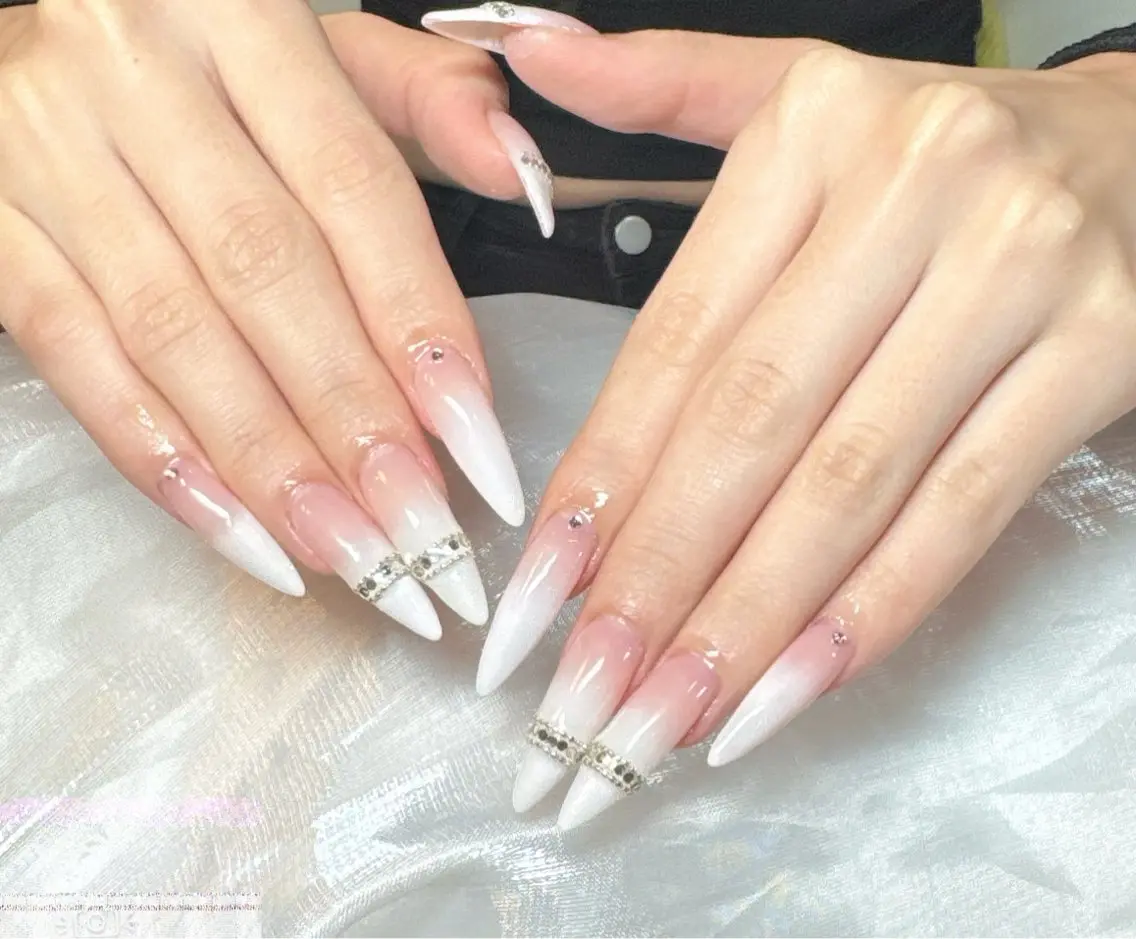 ネイル ハンドネイル Anju Nailのネイルデザイン