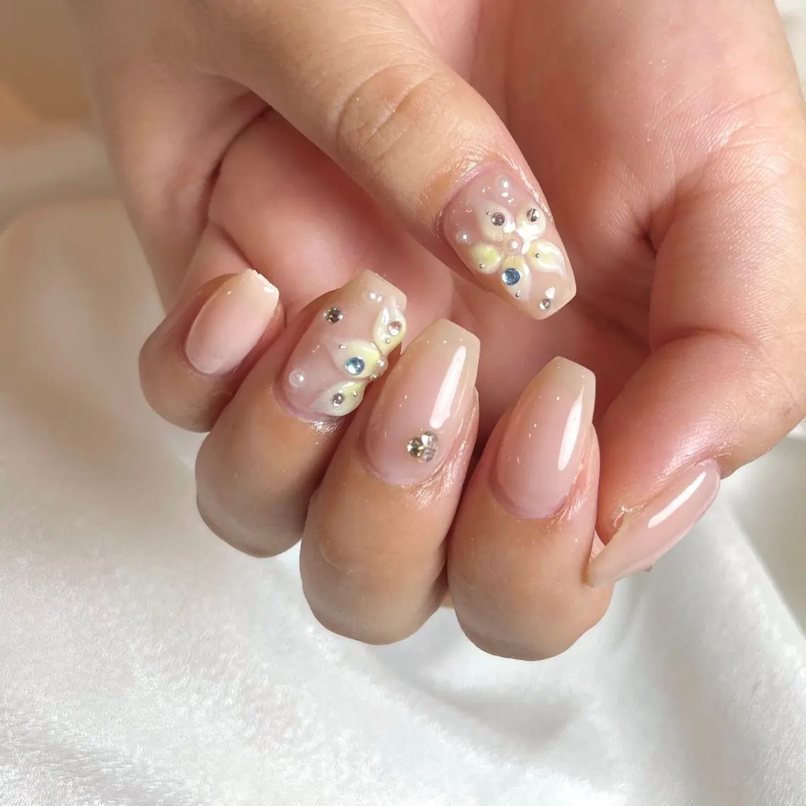 ネイル ハンドネイル yurika 🌷.*・゚のネイルデザイン