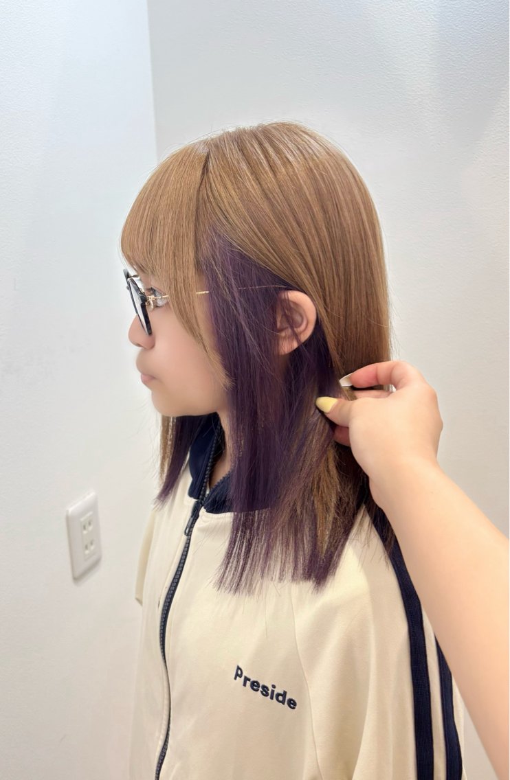 ミディアム カラー ベージュカラー ミルクティーベージュ パープルカラー ヘアカラー 根岸 麻菜のマツエク・マツパデザイン