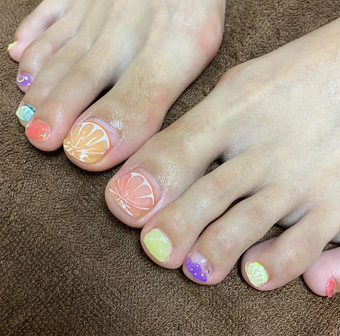 ネイル オレンジ フットネイル 5/18〜LAU newのマツエク・マツパデザイン