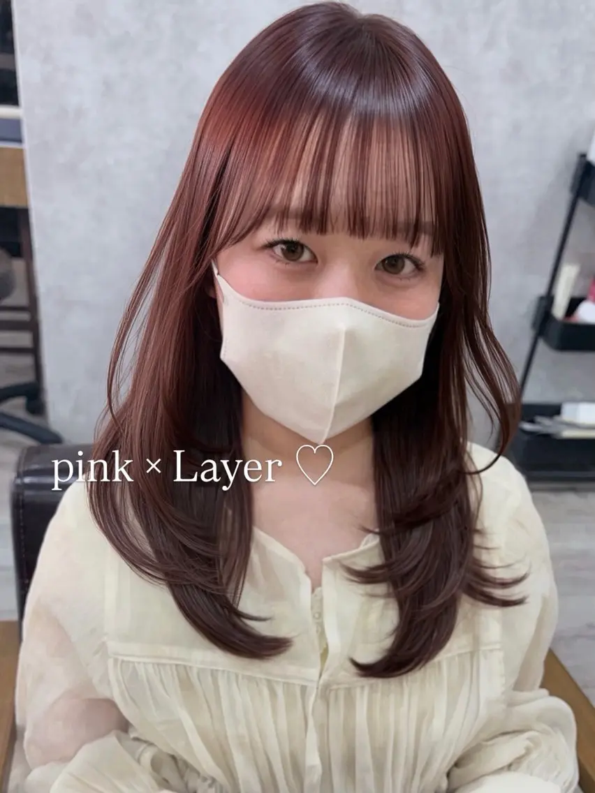 ミディアム カット ヘアカラー トリートメント 高橋みく /レイヤーのヘアスタイル