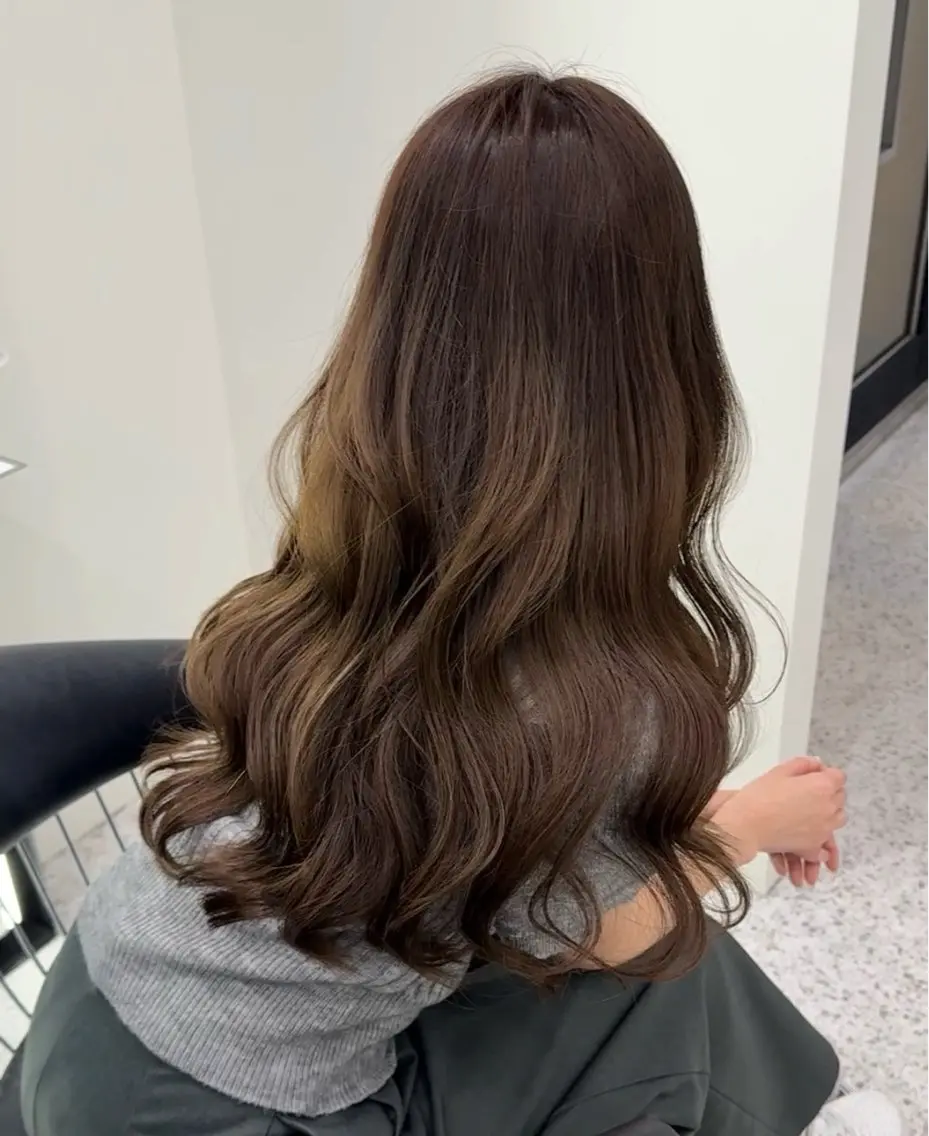 ミディアム ヘアカラー トリートメント 髪質改善カラー/ 表参道/こはるのヘアスタイル