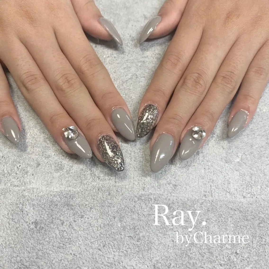 ネイル Ray. ／綺麗目ニュアンスのネイルデザイン
