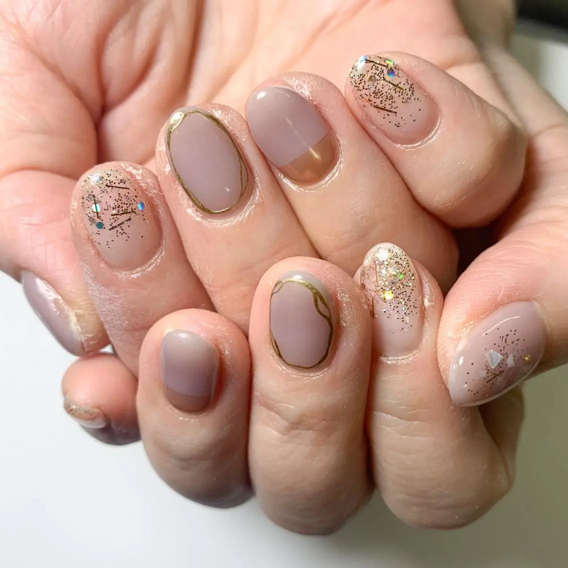 ネイル ハンドネイル FIORITURA aiのネイルデザイン