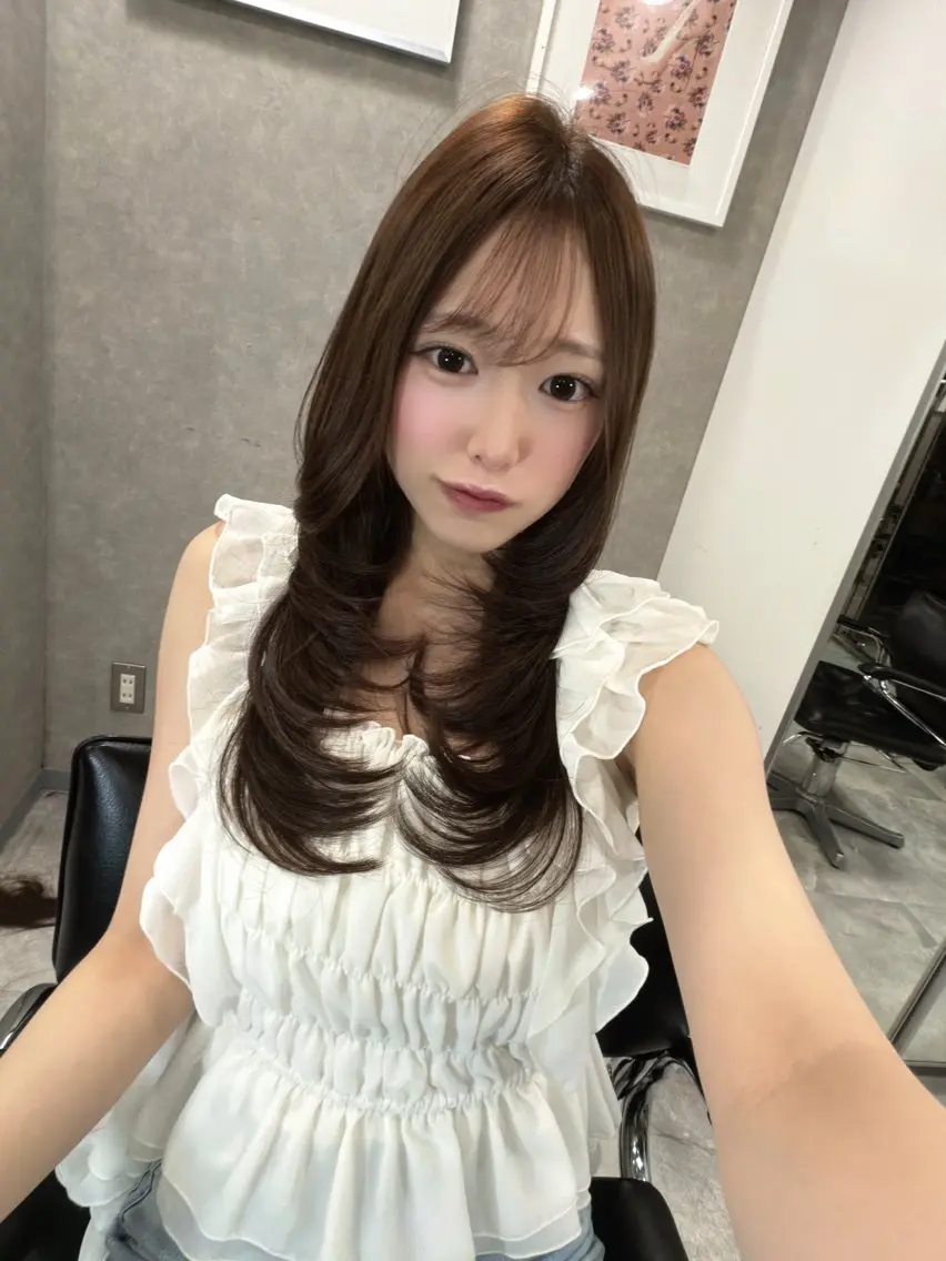 カラー ヘアカラー トリートメント 成田 絵里香のヘアスタイル