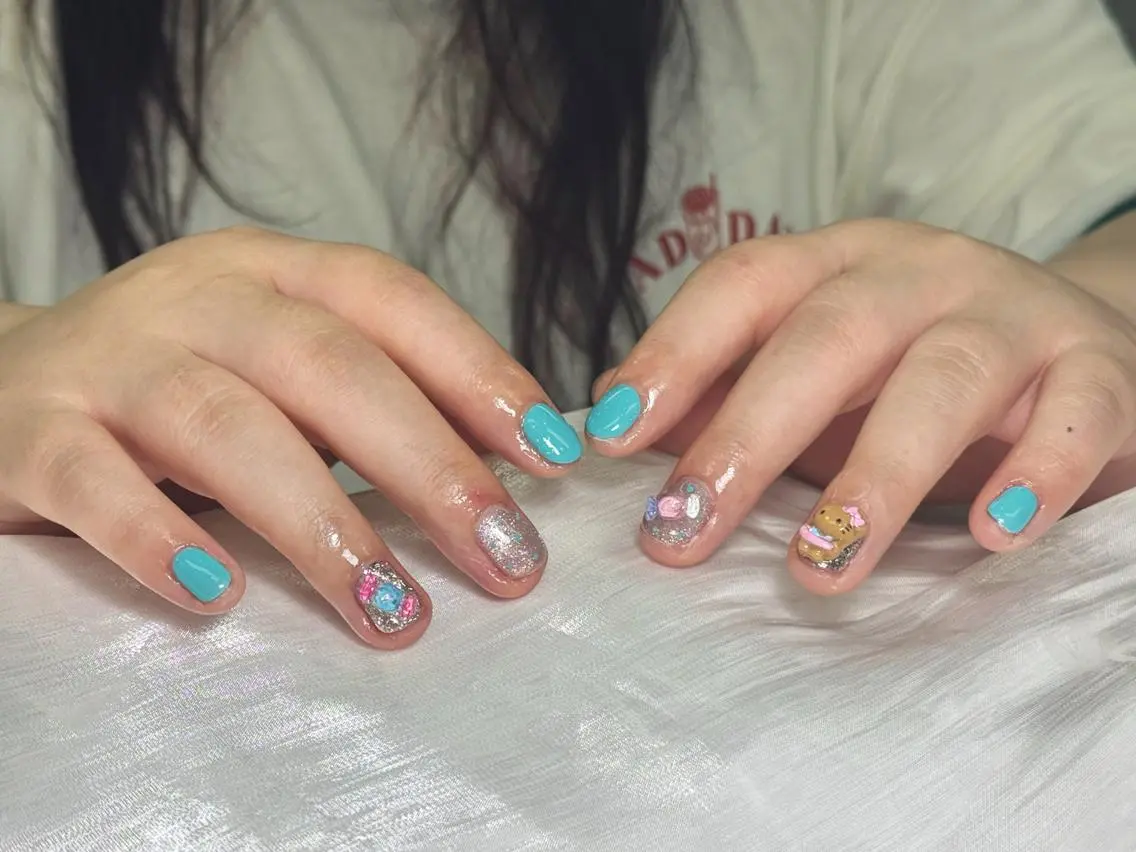 ネイル Yosora nailのネイルデザイン