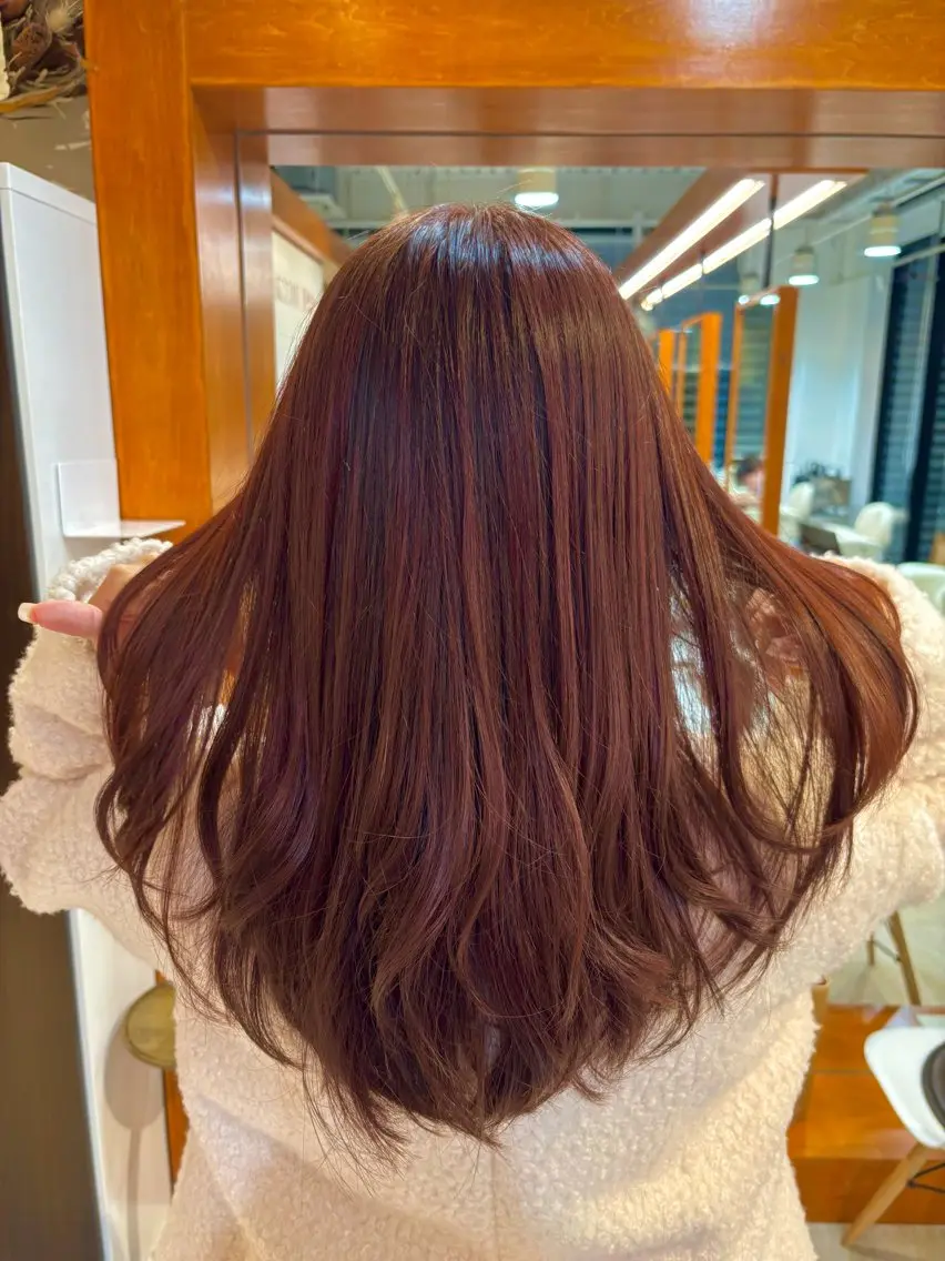 セミロング カット ヘアカラー レイヤー×透明感 ヘアセット/ミサトのヘアスタイル