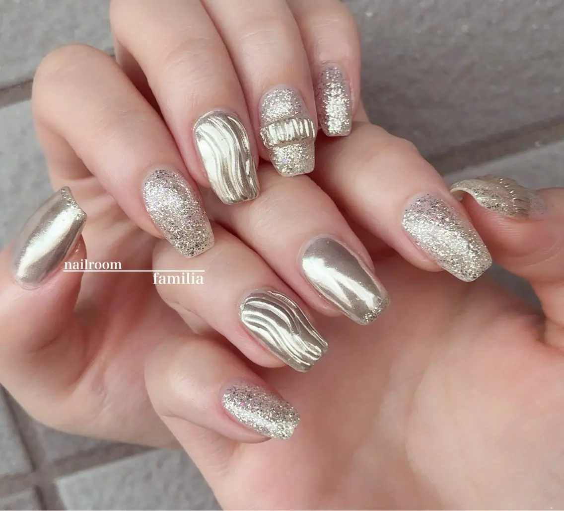 ネイル ハンドネイル -nailroom- familiaのネイルデザイン