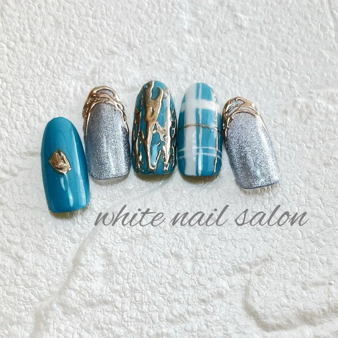 ネイル フットネイル ジェルネイル ハードジェル ラメ(グリッター) 持ち込み ハンドネイル white nail salonのネイルデザイン