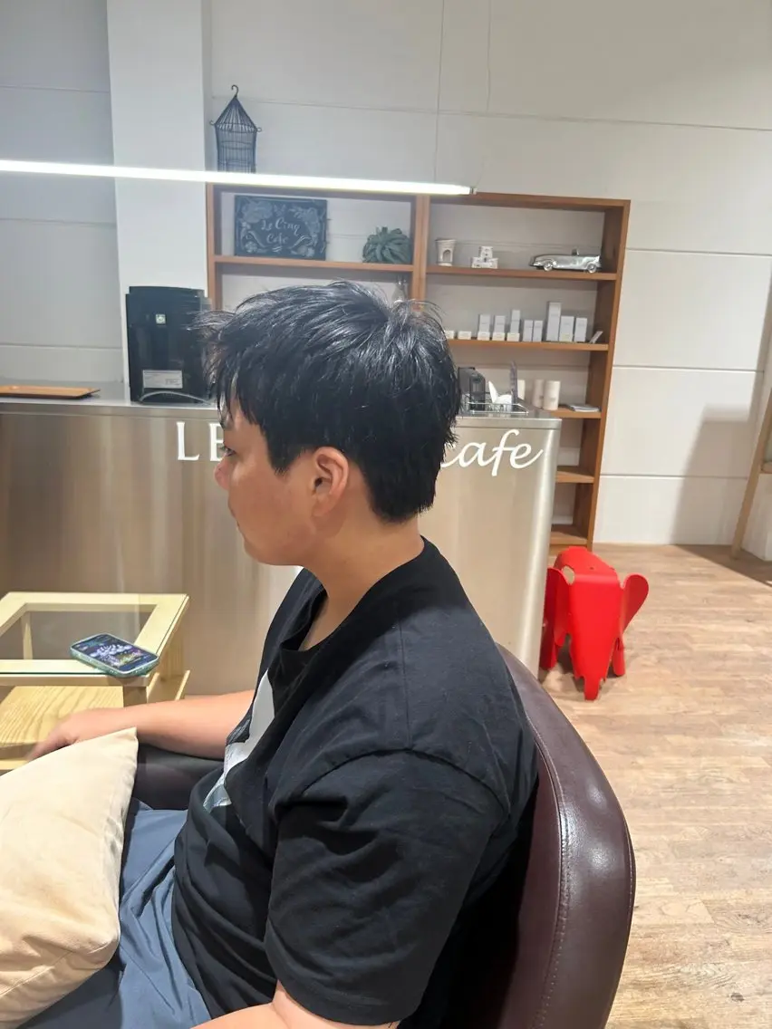 メンズ 伊藤 由華のヘアスタイル