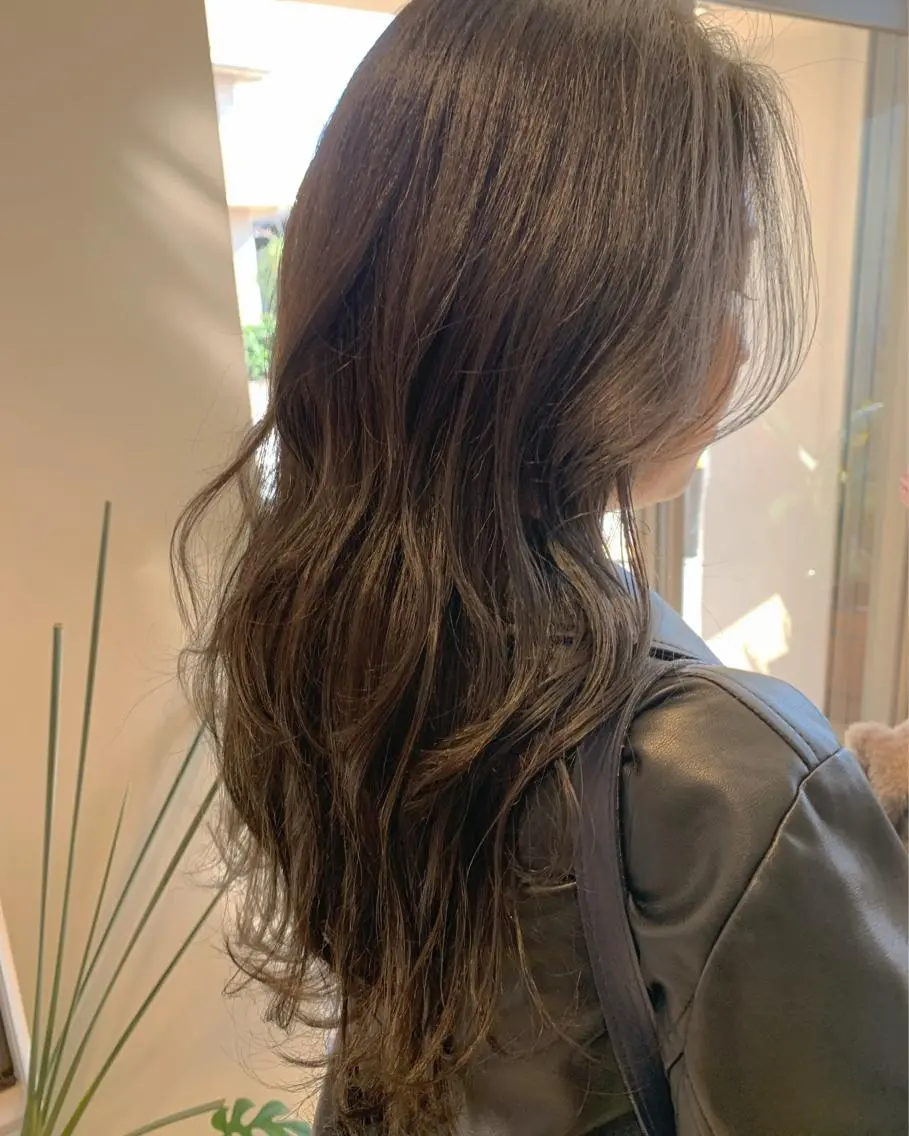 【✨髪質ケアカラー✨】最新N.カラー＋超音波ケアトリートメント前髪カットサービス💇🏻‍♀️の写真