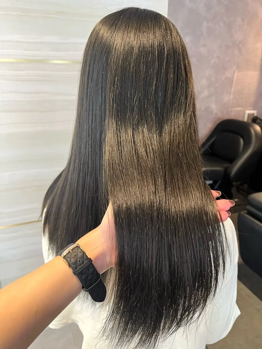 ロング カラー 透明感カラー グレージュ オリーブグレージュ オリーブグレー ヘアカラー あみ/暗髪オリ ーブ特化🍃髪質改善のヘアスタイル